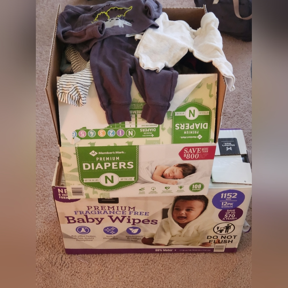 Newborn clothes